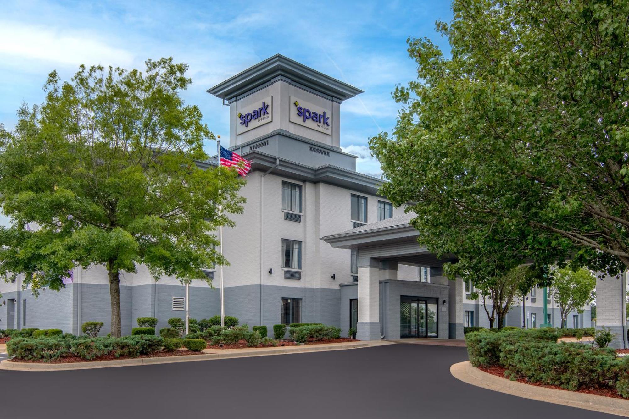 Spark By Hilton Eastchase Montgomery